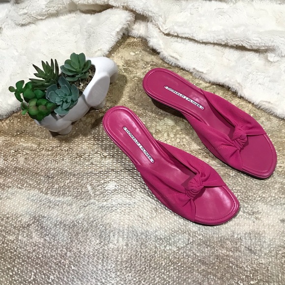 Donald J Pliner Pink Knot Heeled Sandal - Picture 2 of 4